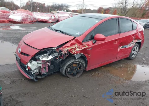 2013 Toyota Prius Three z USA, uszkodzony, nr VIN JTDKN3DU7D5638151